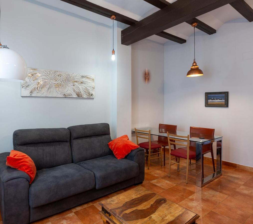 Cozy Apartment Near The Center, Torres De Serrano Valência Exterior foto