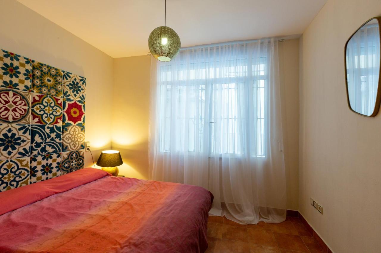 Cozy Apartment Near The Center, Torres De Serrano Valência Exterior foto