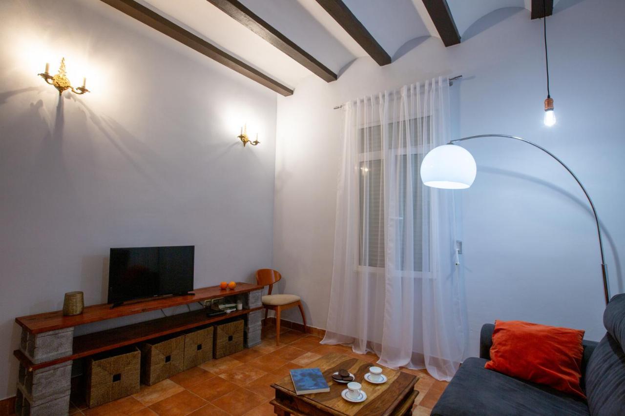 Cozy Apartment Near The Center, Torres De Serrano Valência Exterior foto