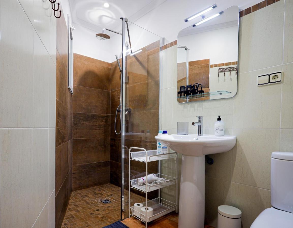 Cozy Apartment Near The Center, Torres De Serrano Valência Exterior foto