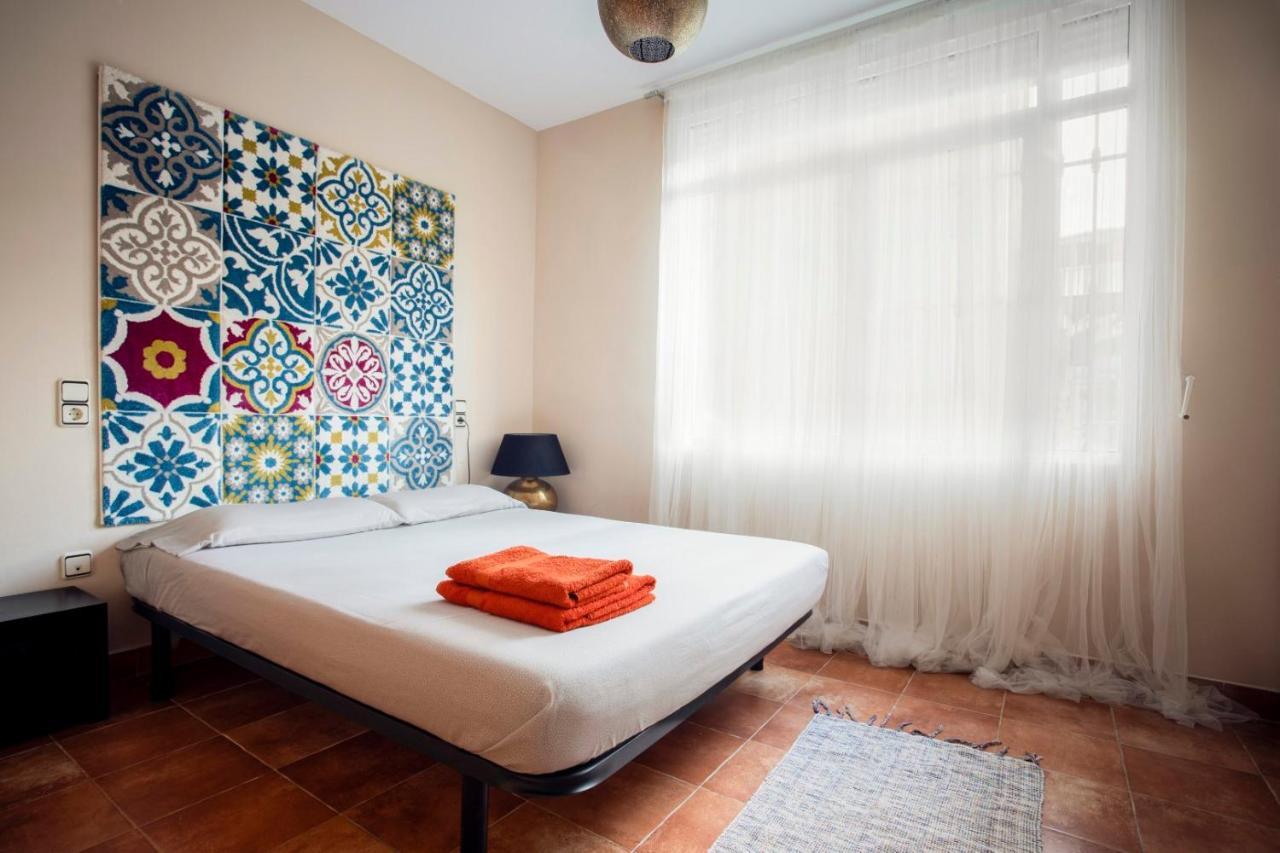 Cozy Apartment Near The Center, Torres De Serrano Valência Exterior foto